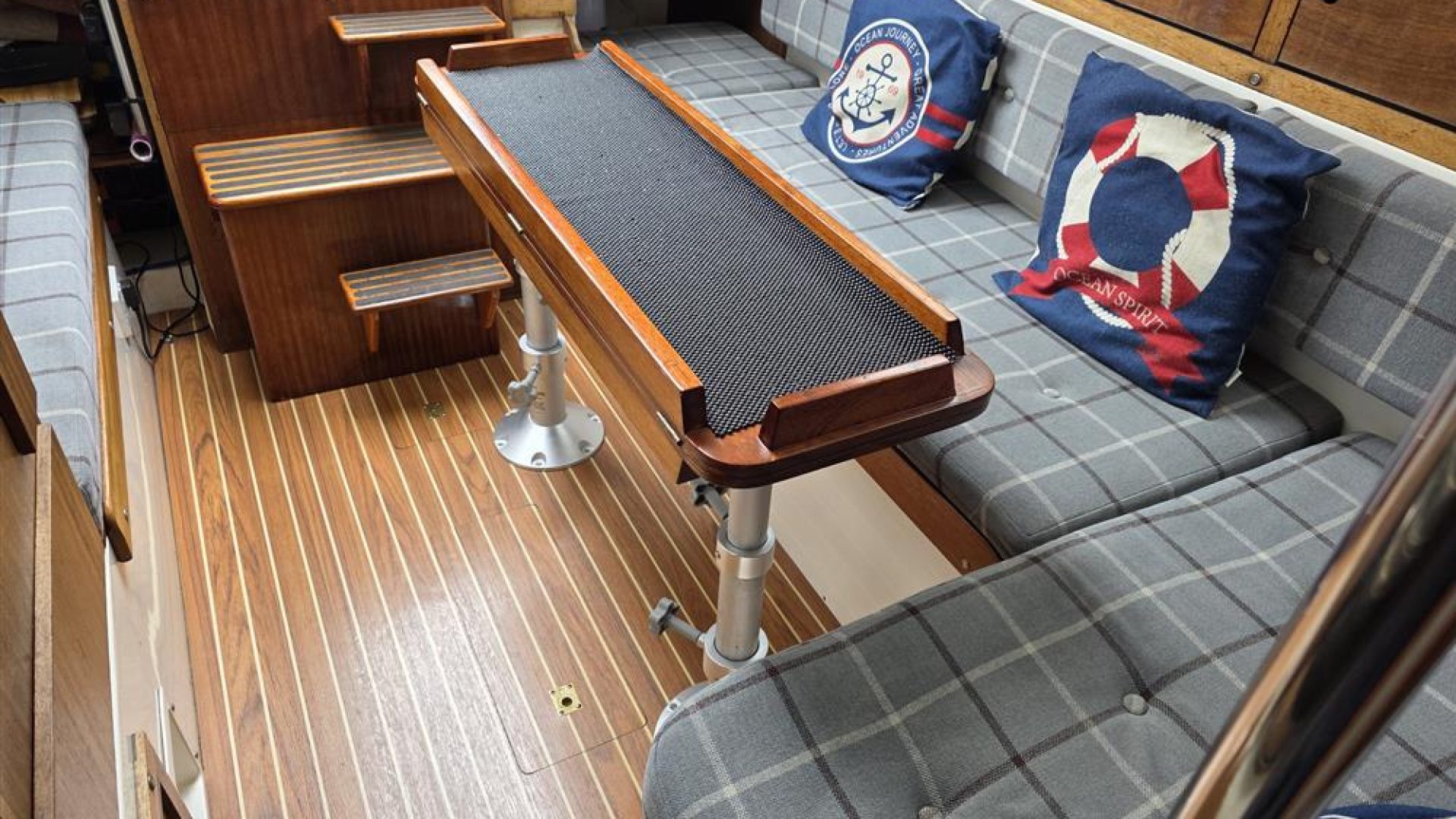 Westerly Renown 32