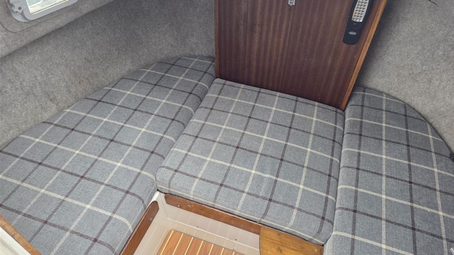 Westerly Renown 32