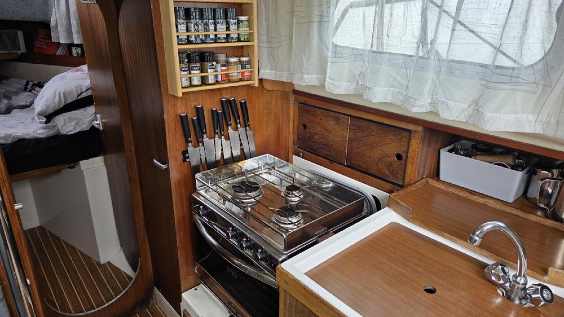 Westerly Renown 32