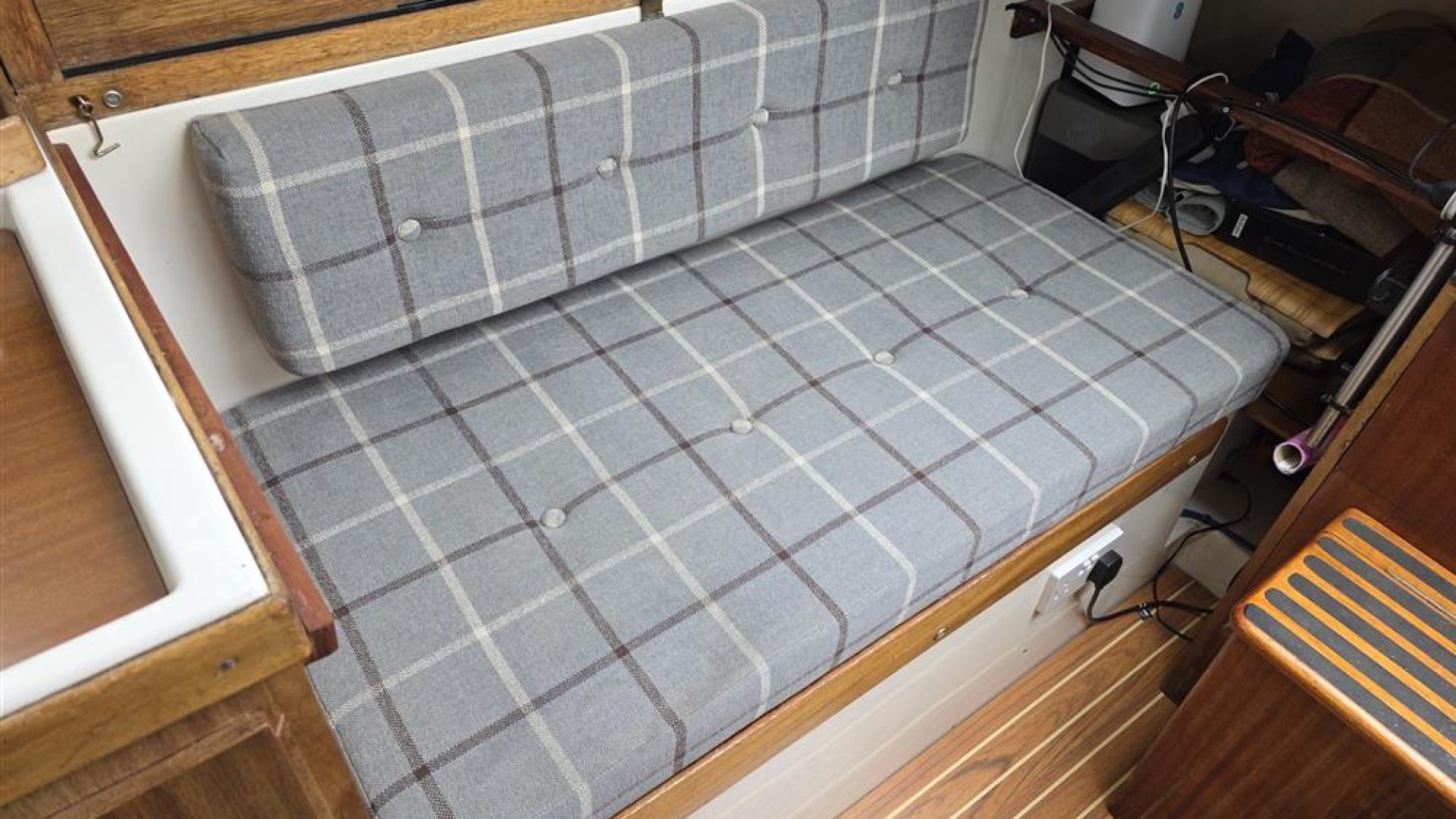 Westerly Renown 32