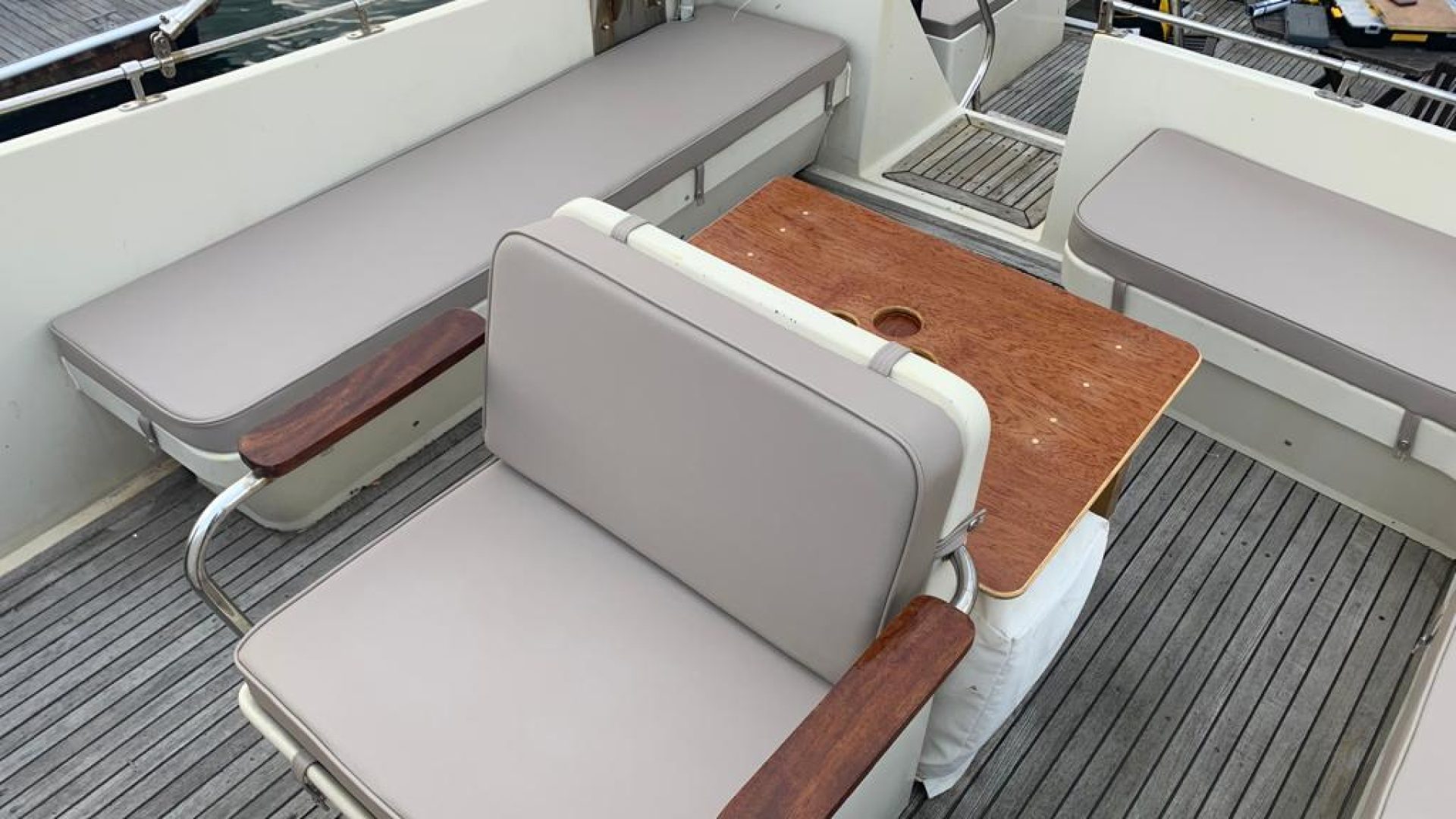 Trader 50
