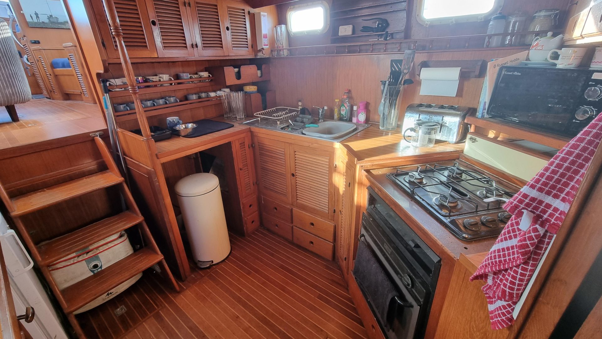 Trader 50