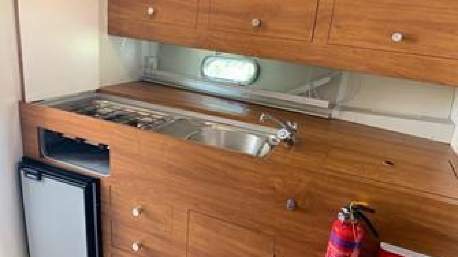 Sunseeker San Remo 33