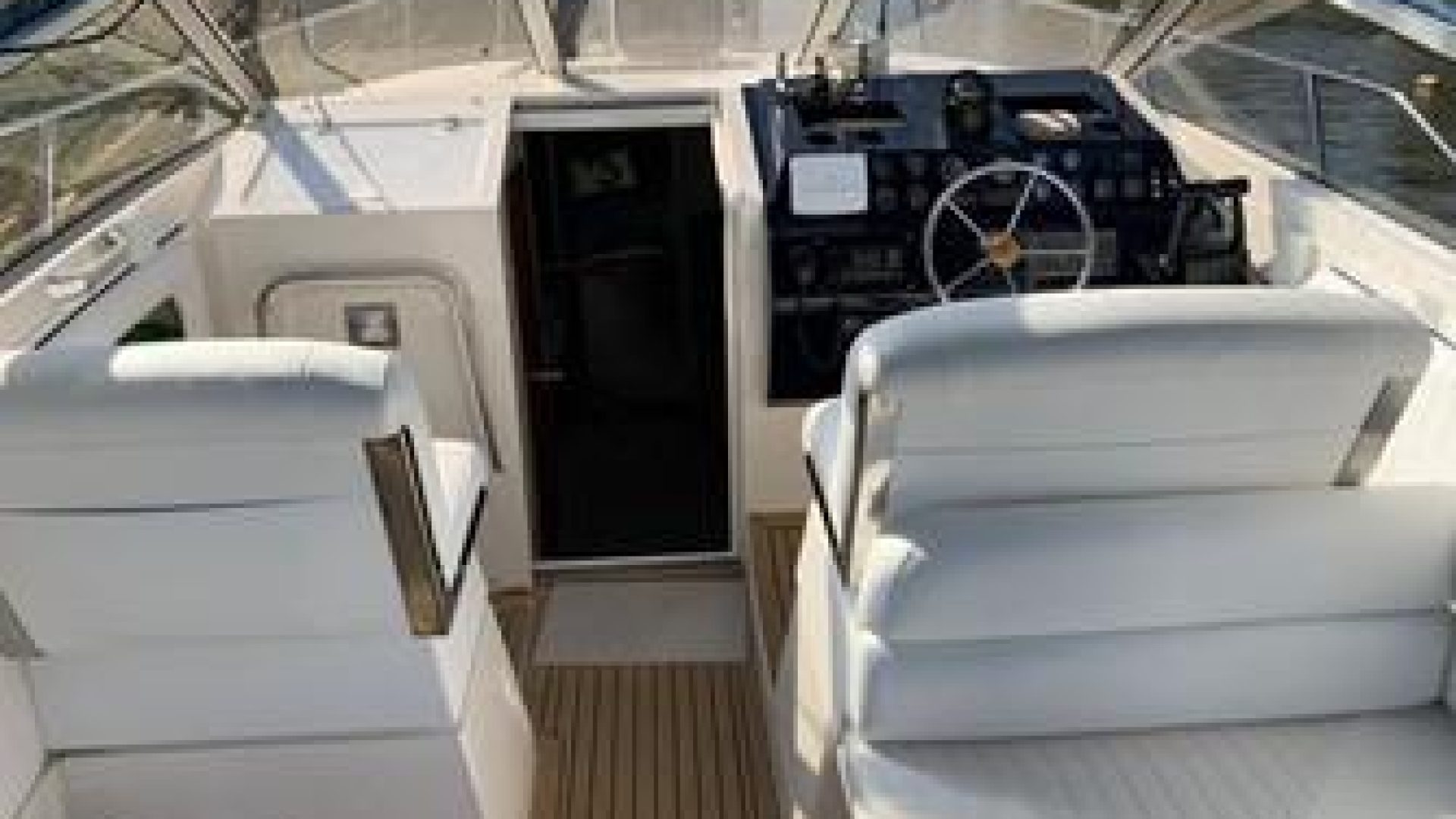 Sunseeker San Remo 33