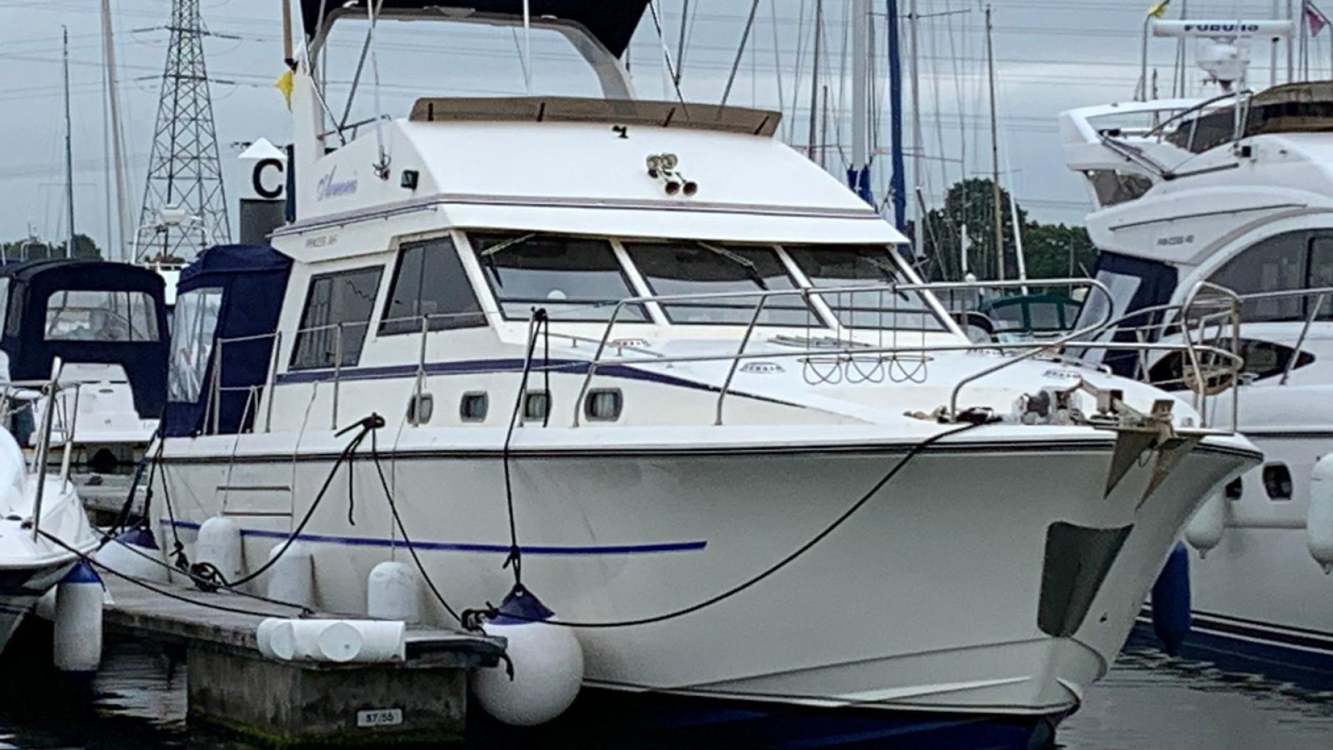 Princess 385