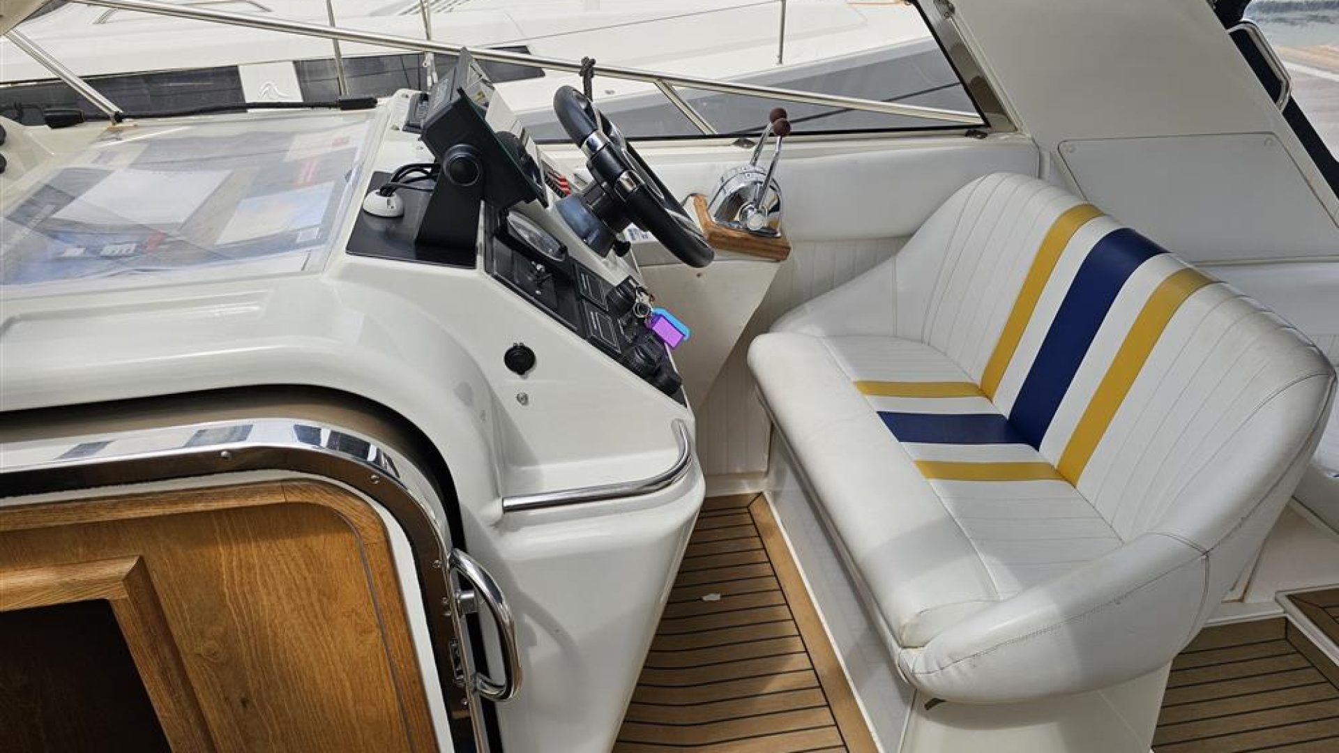 Fairline Targa 33