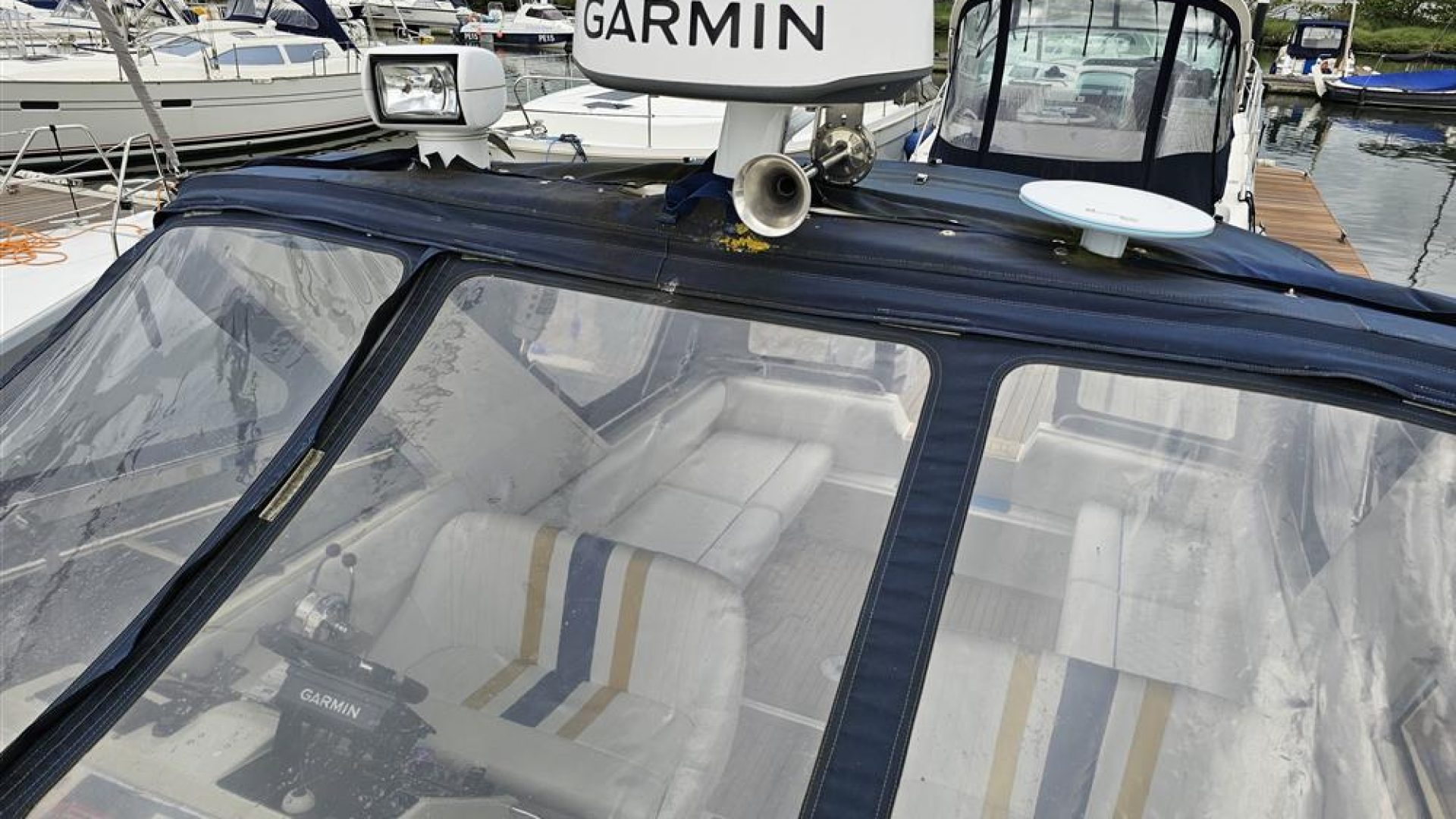 Fairline Targa 33