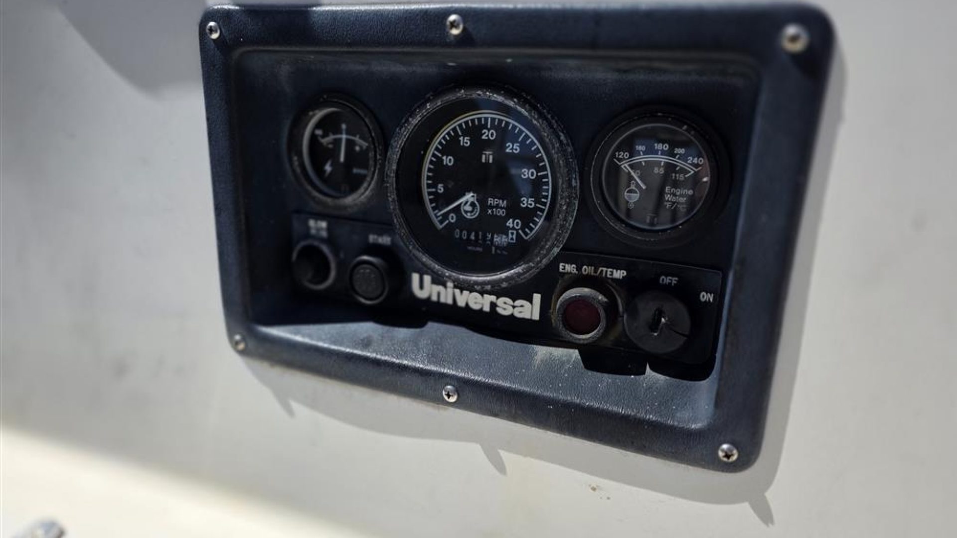 Nonsuch Ultra 30