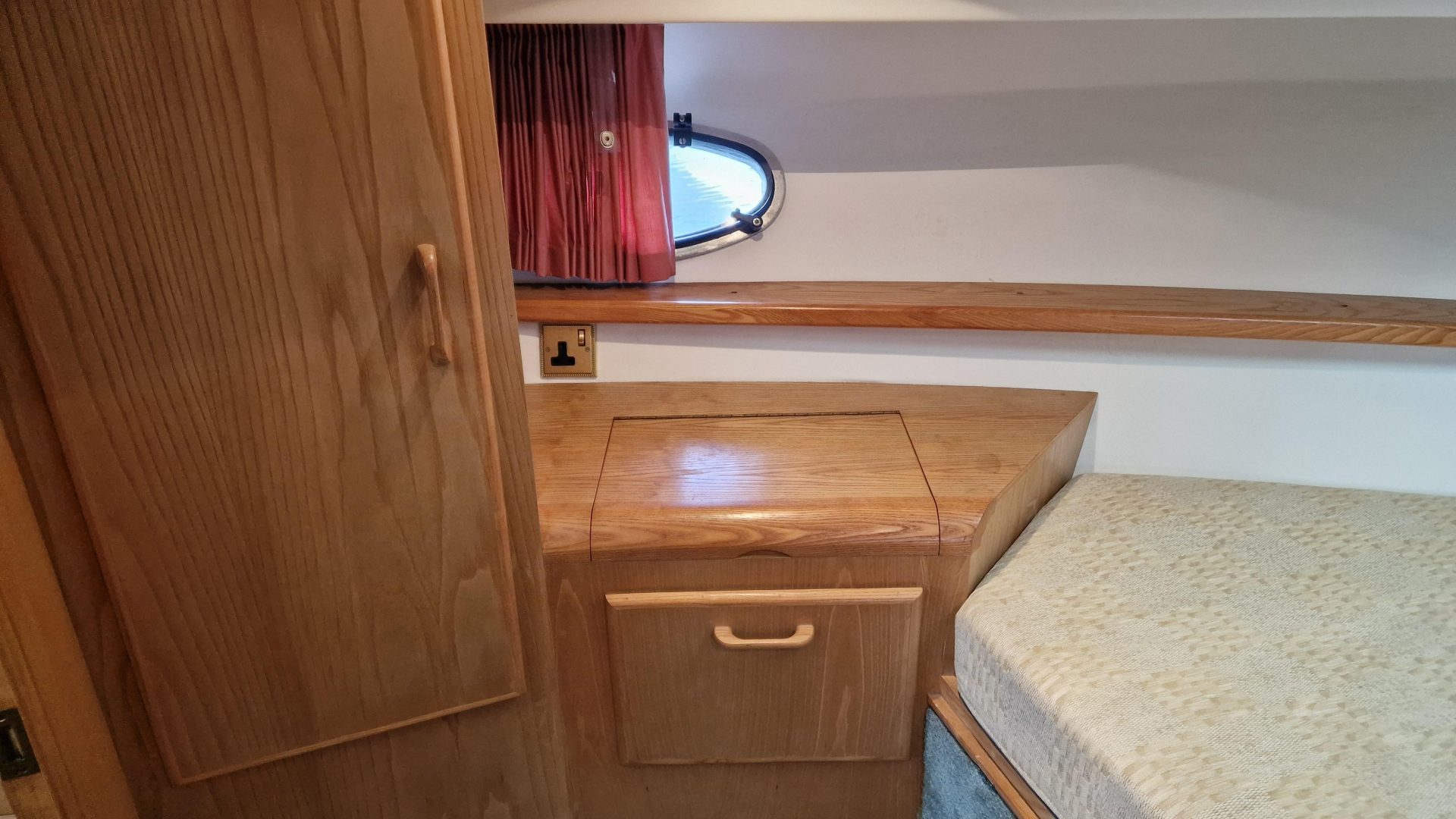 Fairline Targa 30