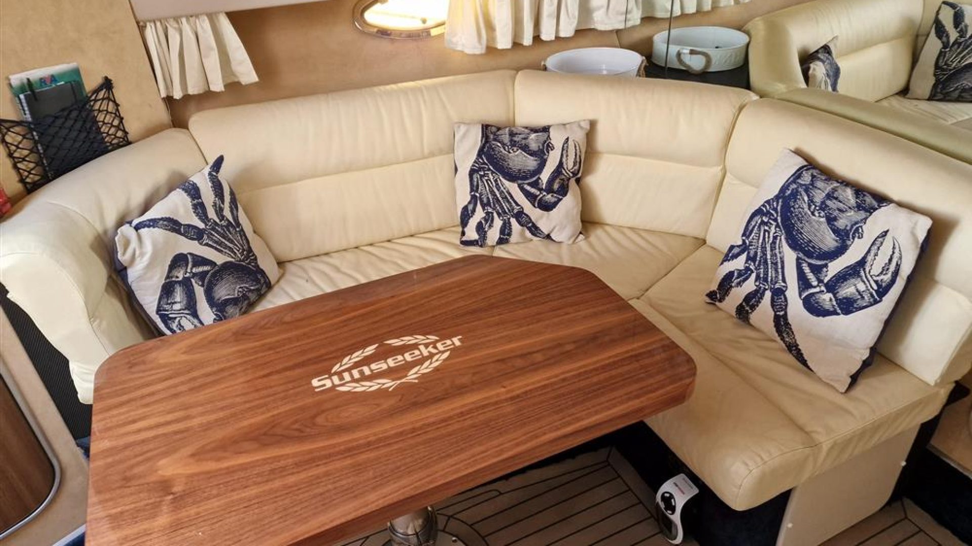 Sunseeker Martinique 36