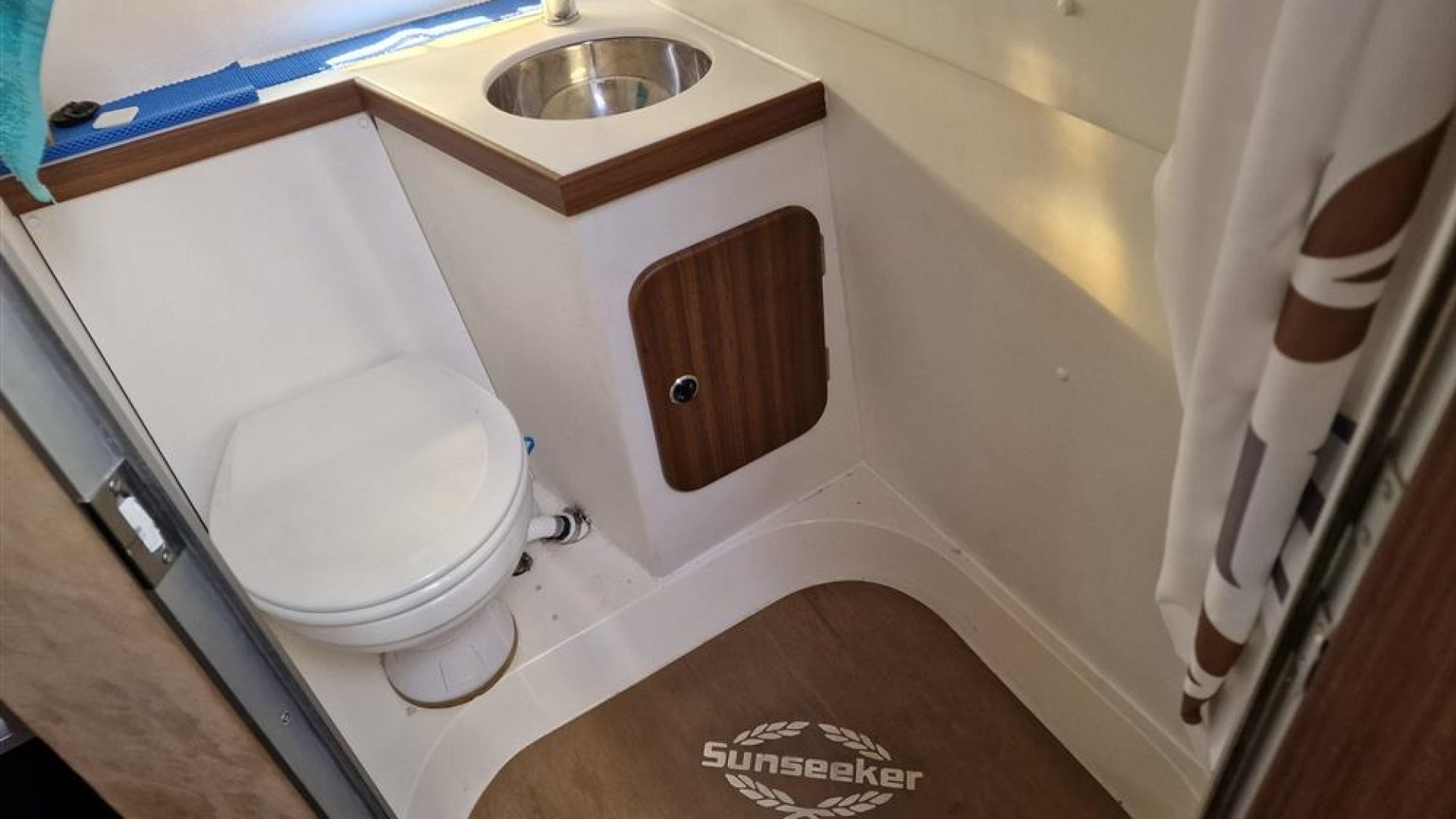 Sunseeker Martinique 36