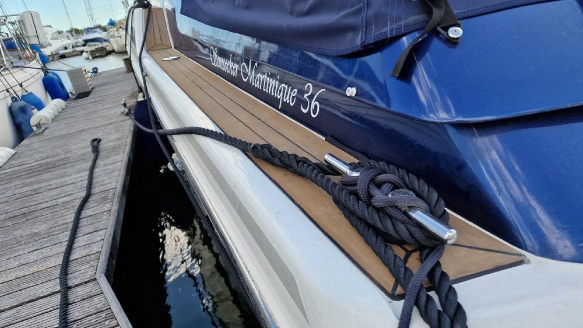 Sunseeker Martinique 36
