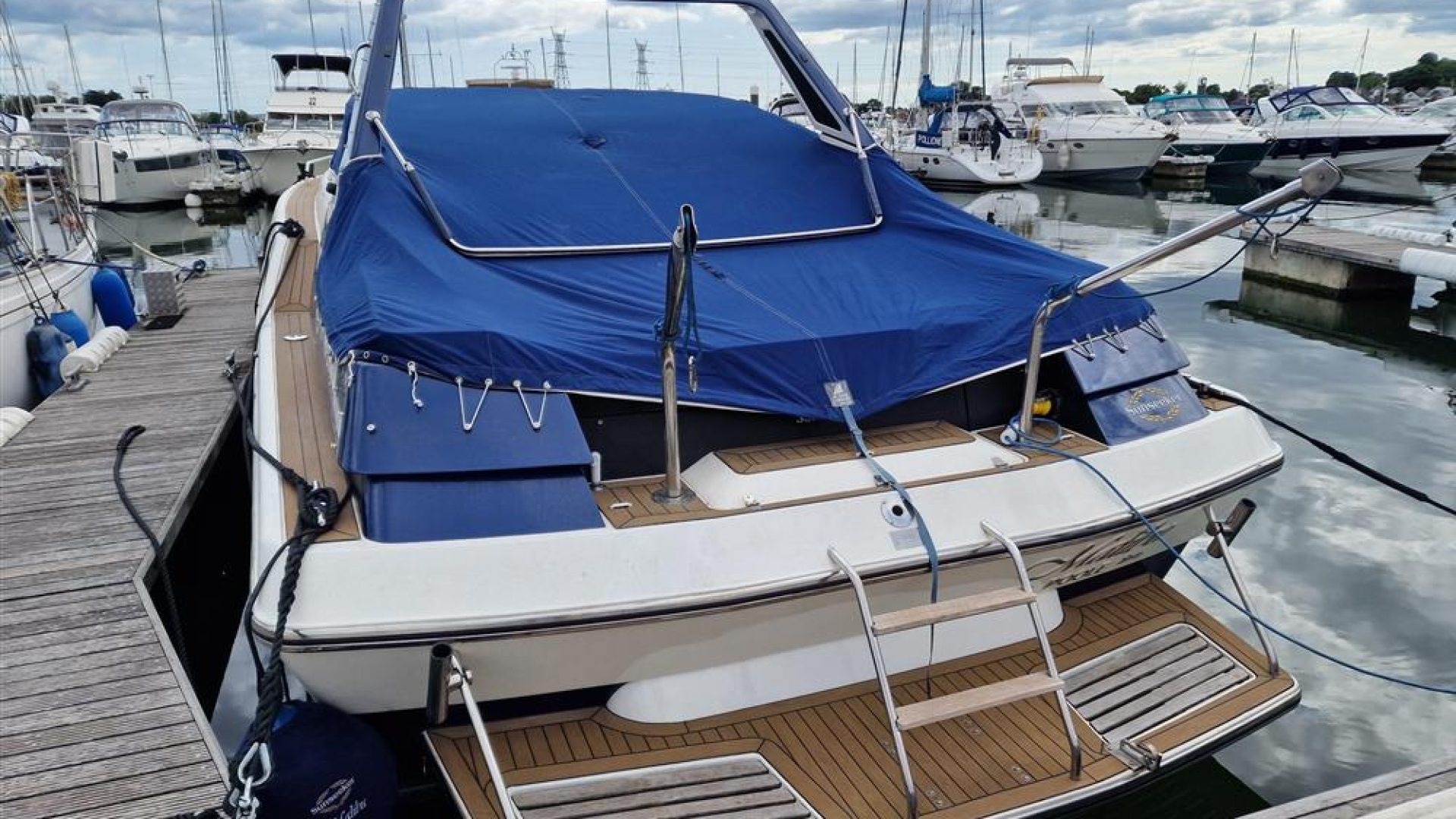 Sunseeker Martinique 36