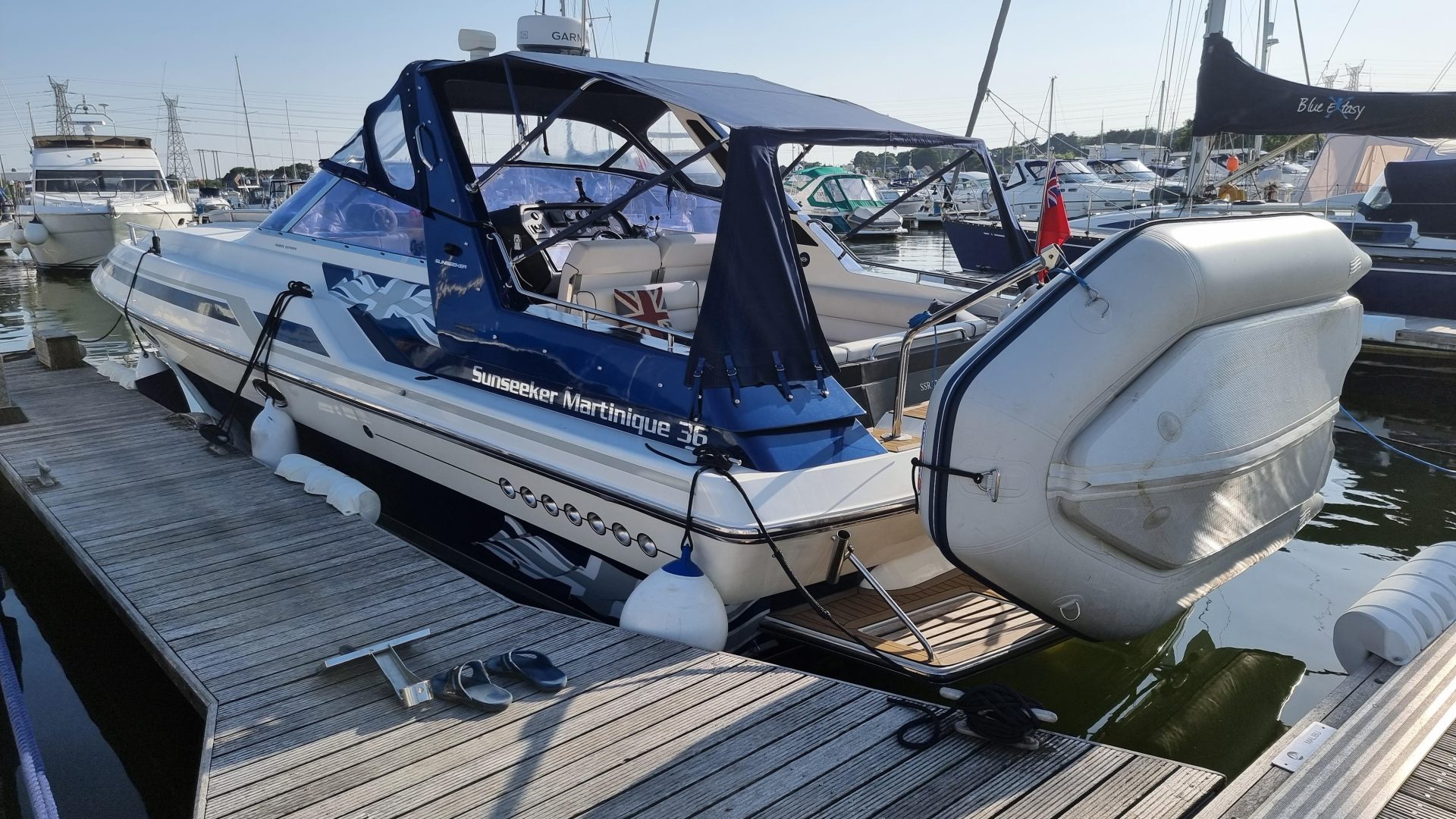 Sunseeker Martinique 36