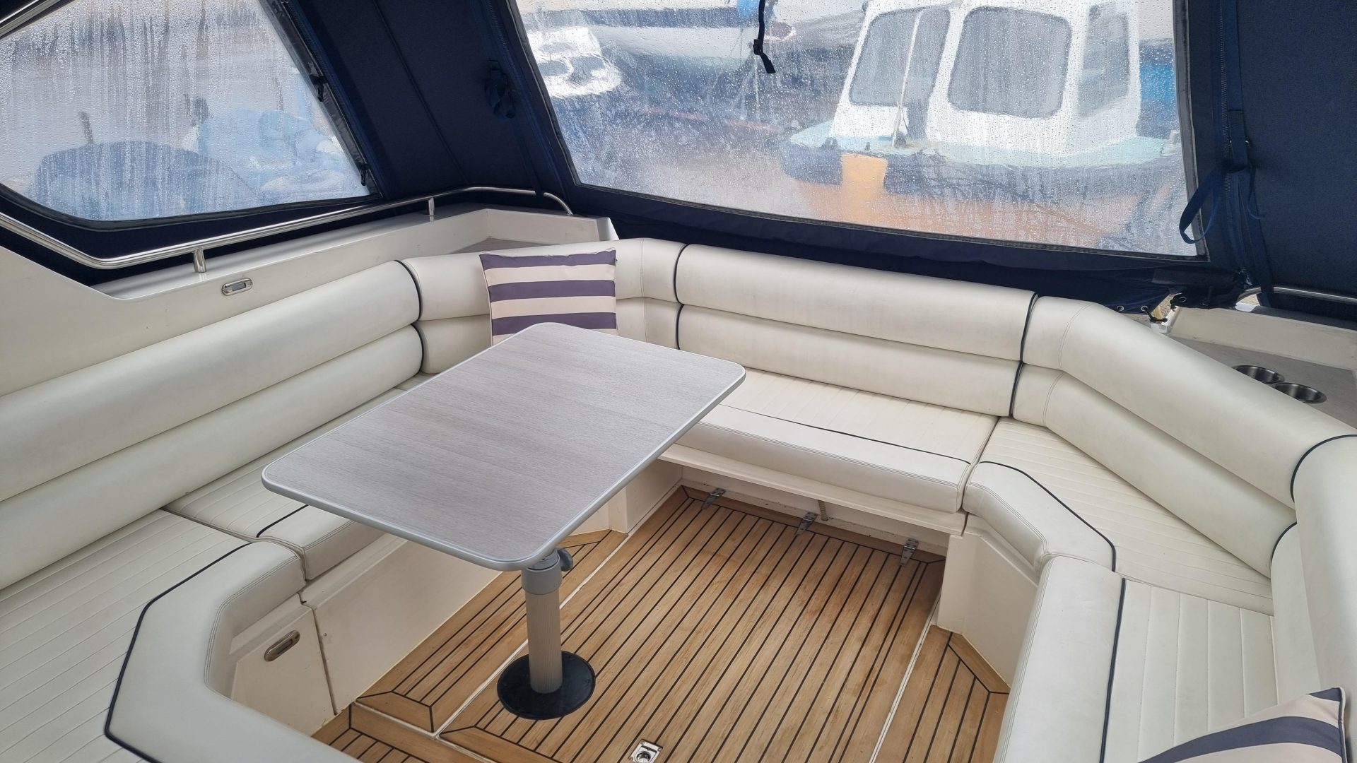 Sunseeker Martinique 36