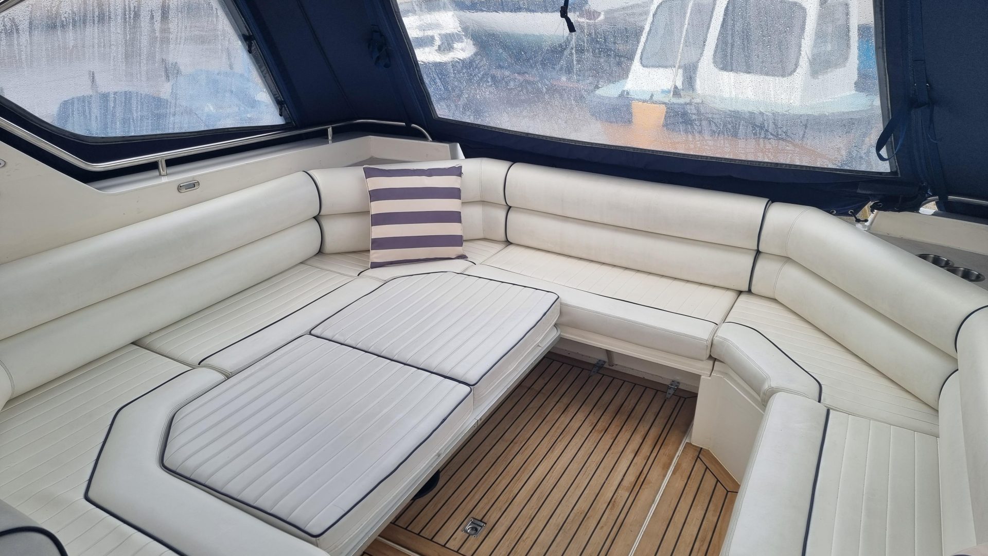 Sunseeker Martinique 36