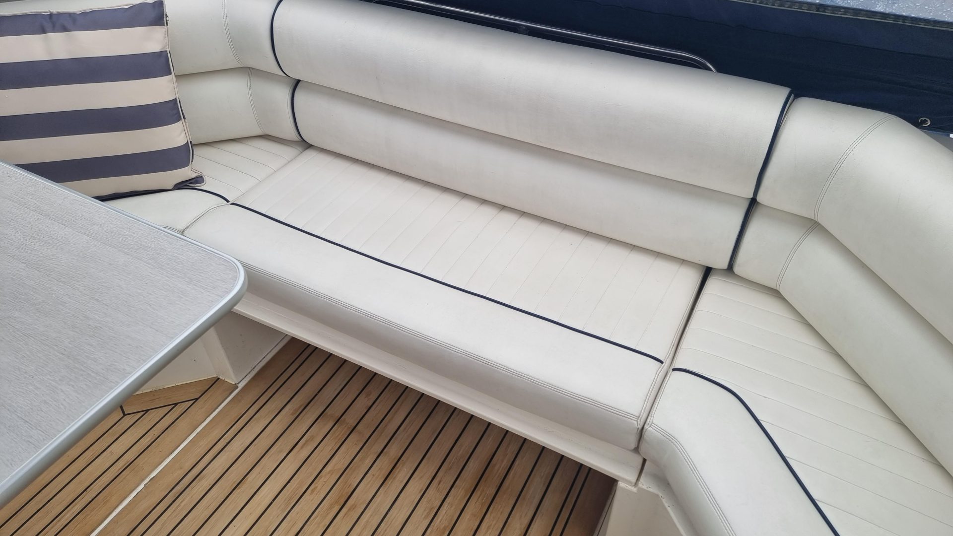 Sunseeker Martinique 36