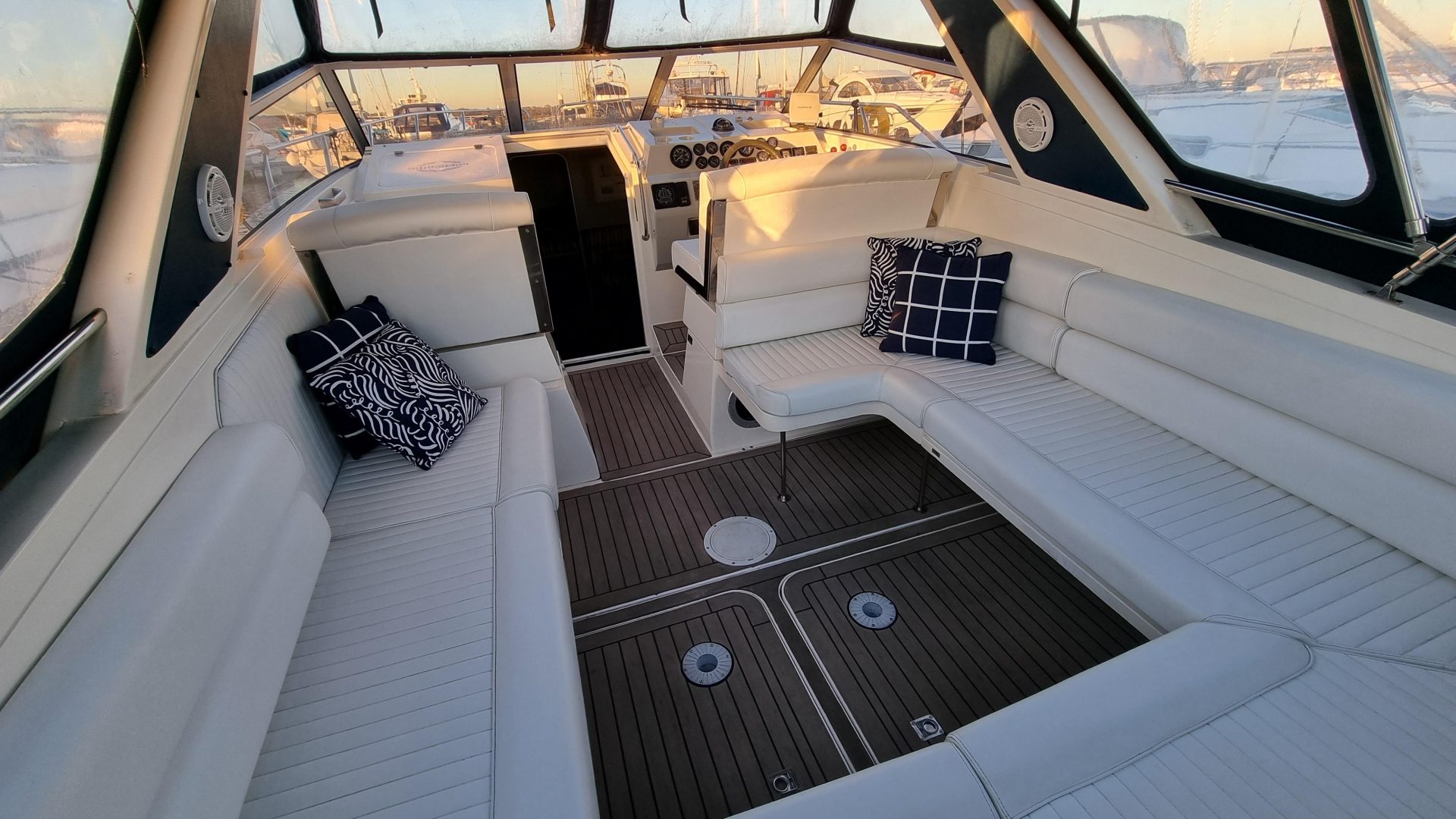Sunseeker San Remo 33