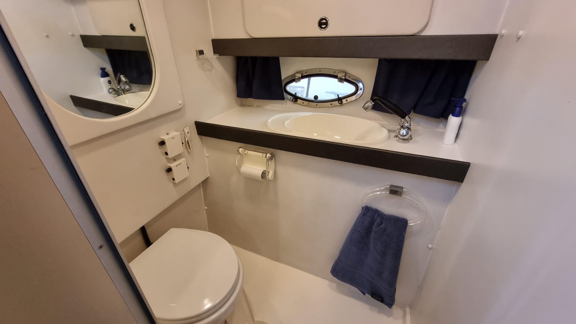 Sunseeker San Remo 33