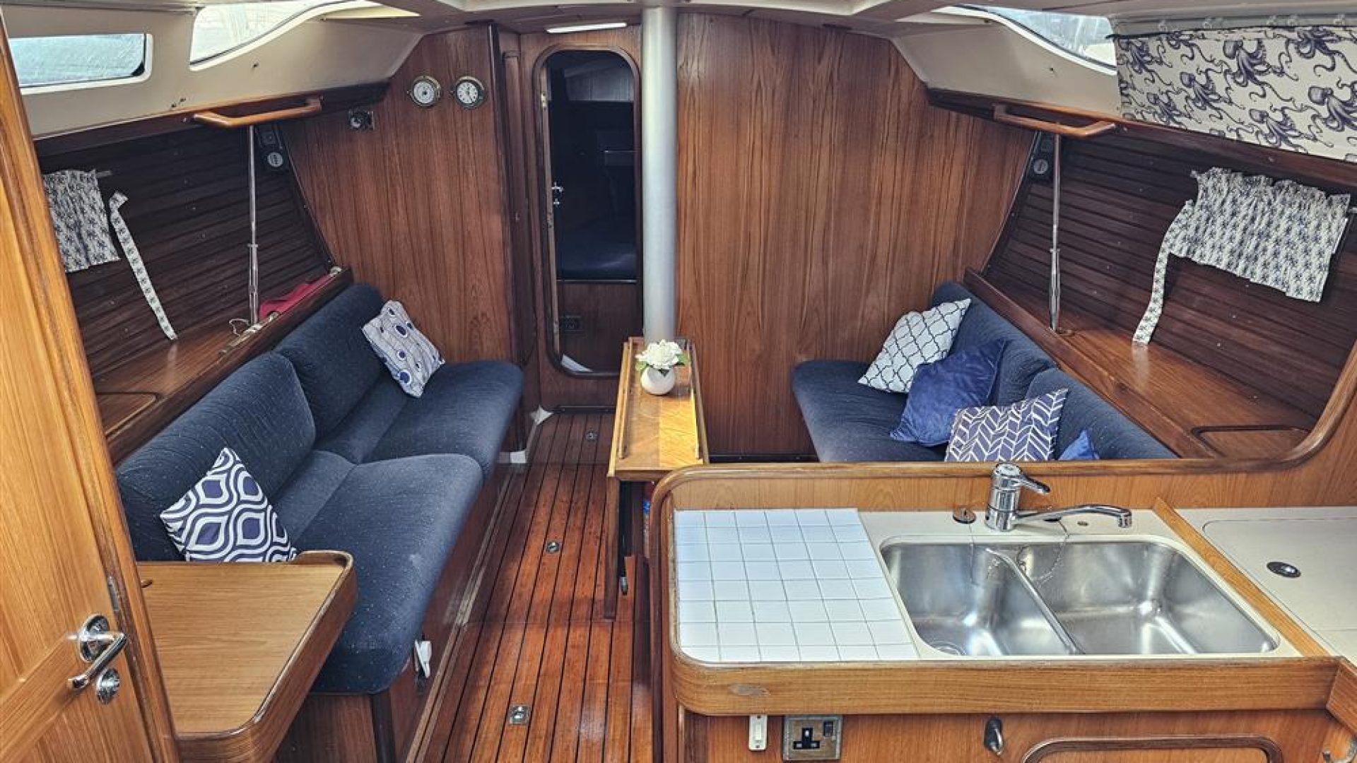 Beneteau Oceanics 390