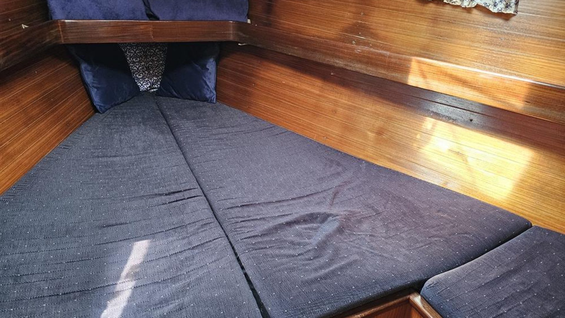 Beneteau Oceanics 390