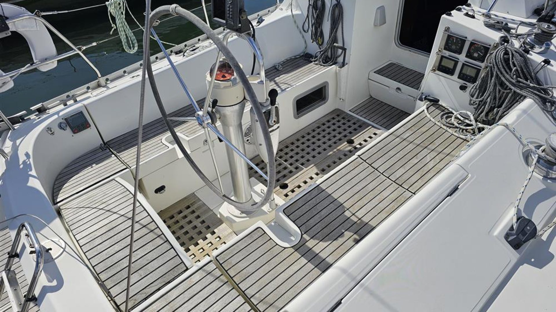 Beneteau Oceanics 390