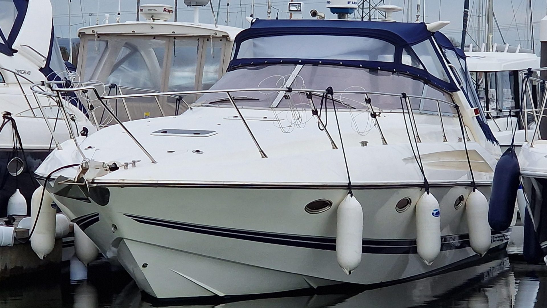 Sunseeker Martinique 39