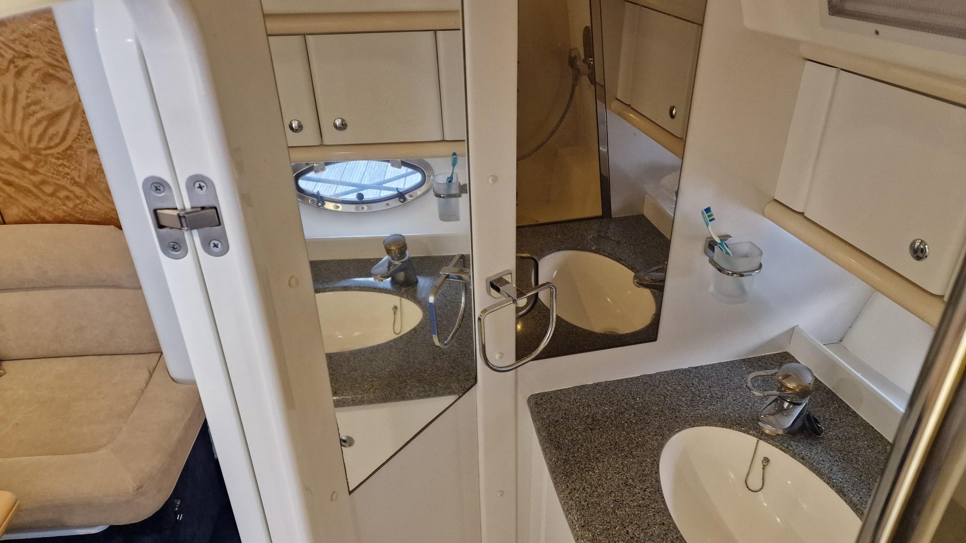 Sunseeker Martinique 39