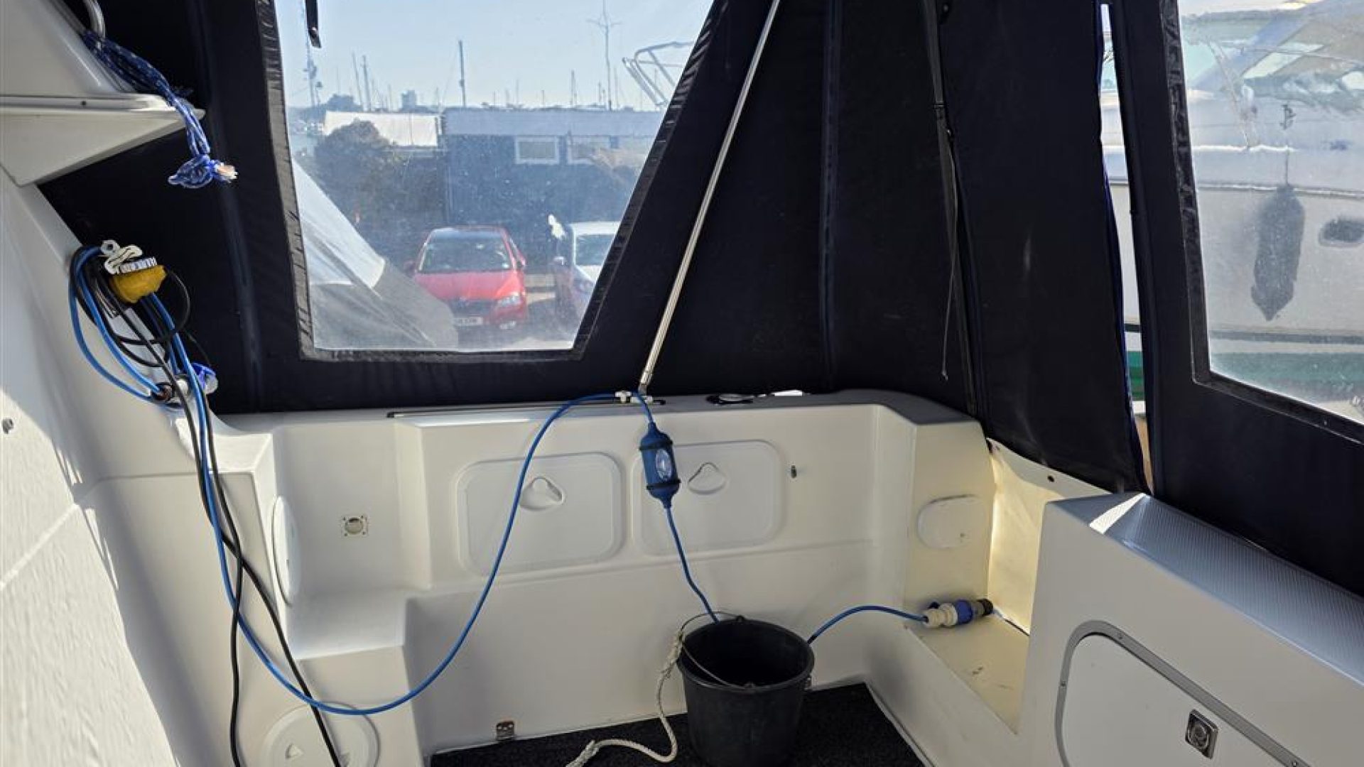 Bayliner Classic 2858
