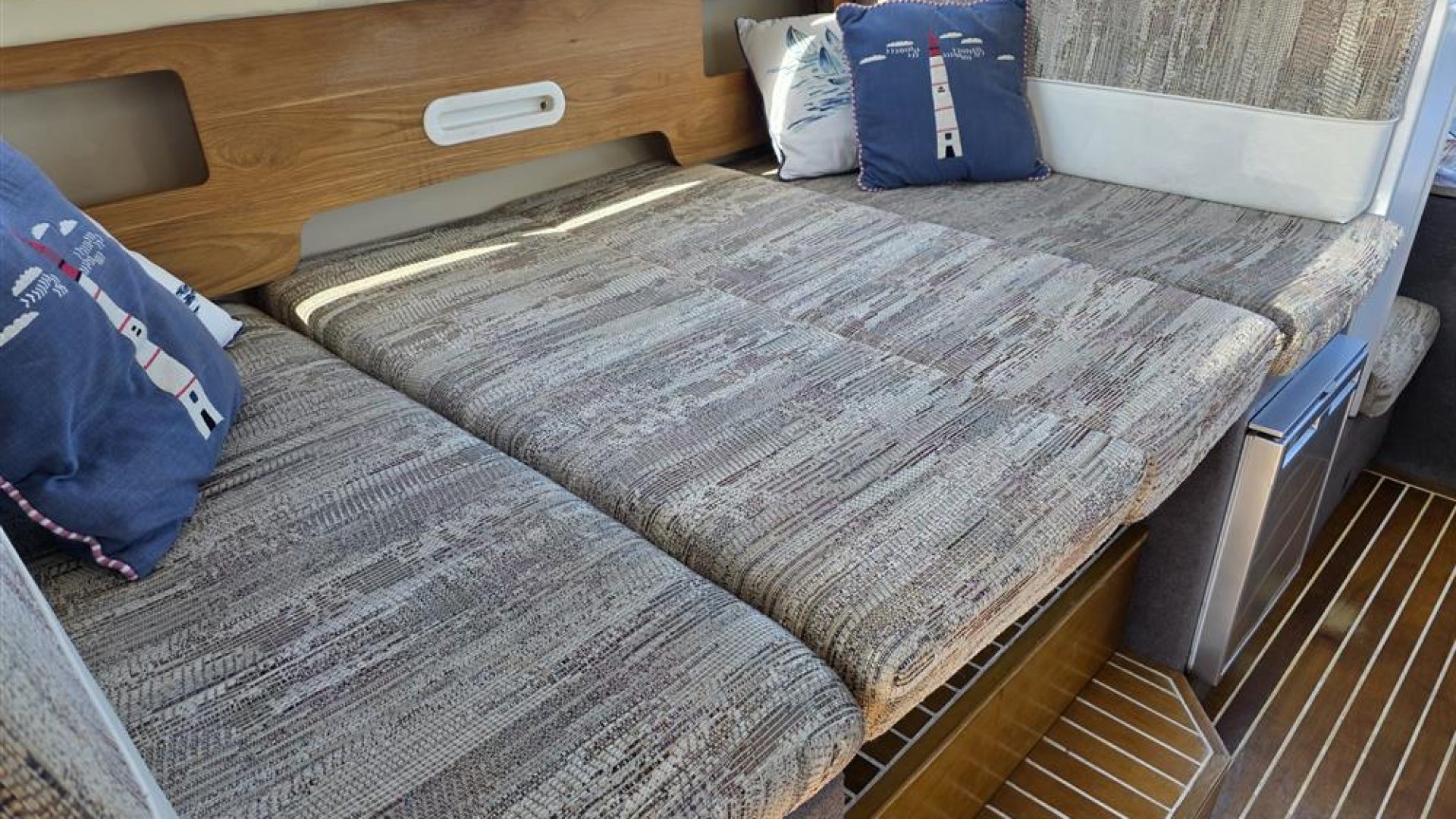 Bayliner Classic 2858