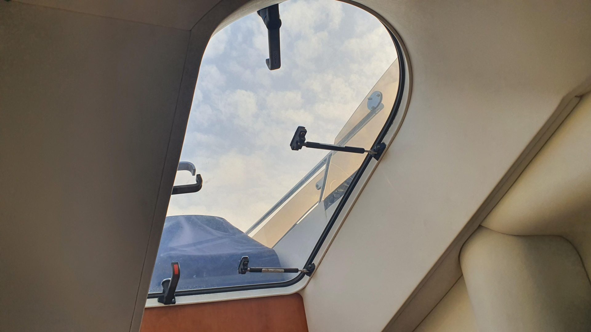 Fairline Squadron 59