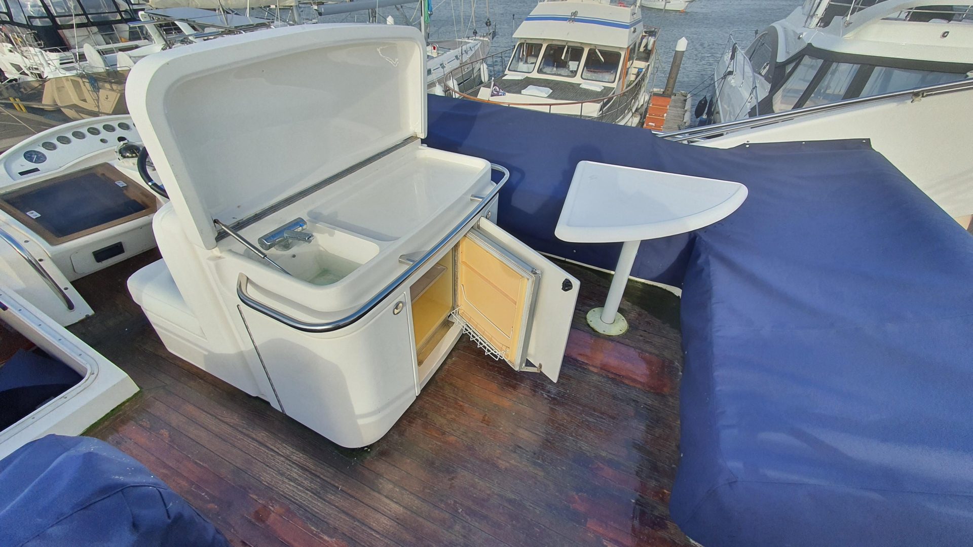 Fairline Squadron 59