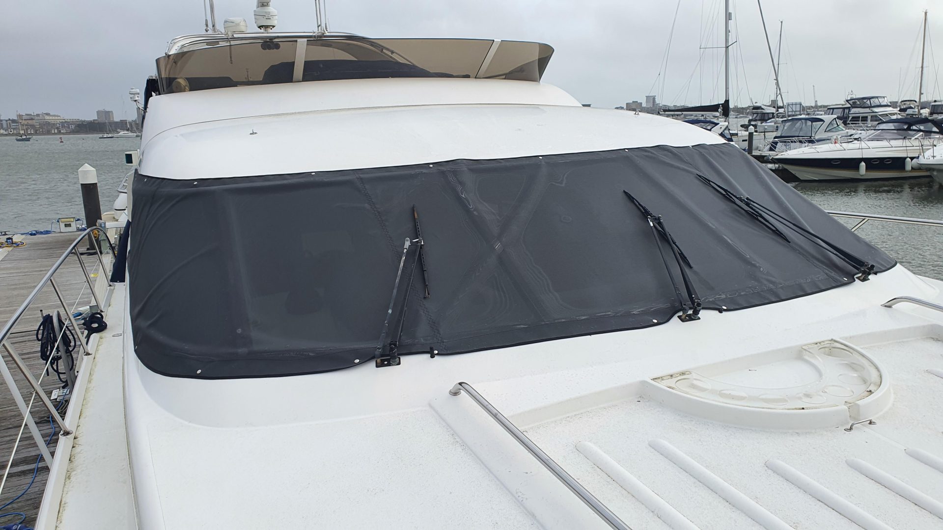 Fairline Squadron 59