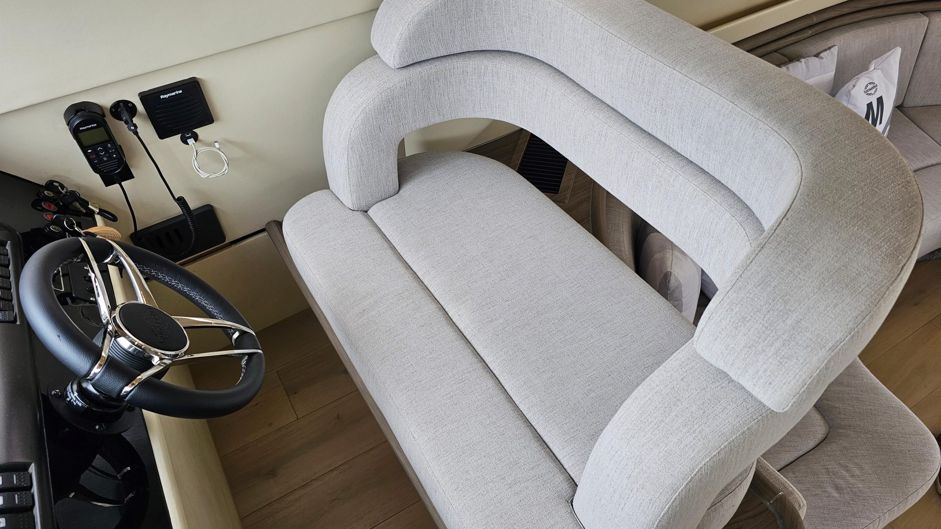 Sunseeker Manhattan 46