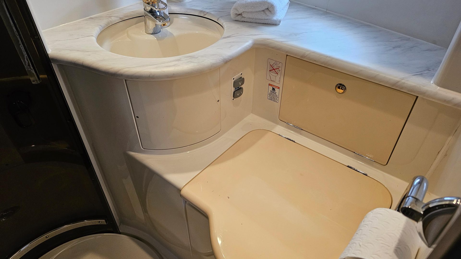 Sunseeker Manhattan 46