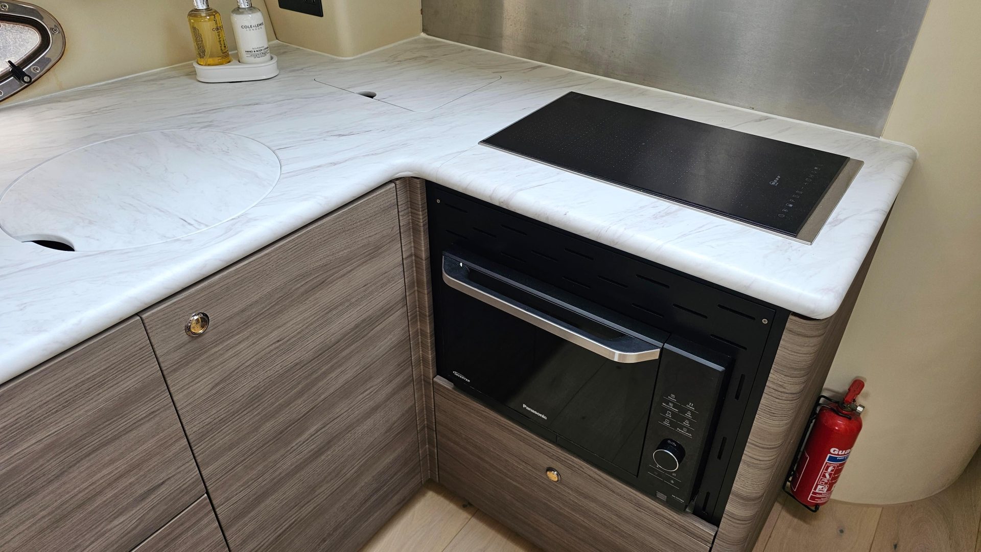 Sunseeker Manhattan 46