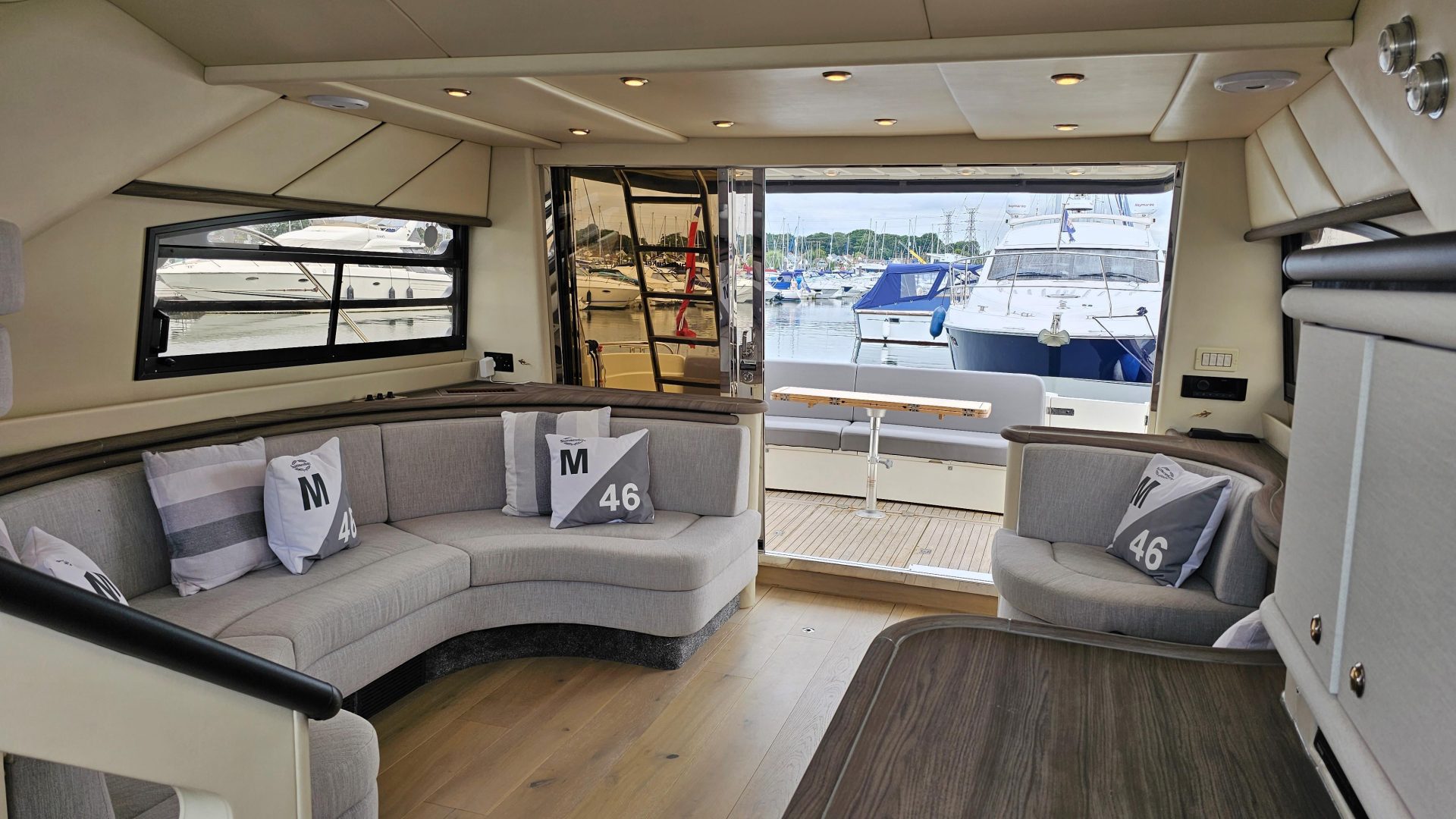 Sunseeker Manhattan 46