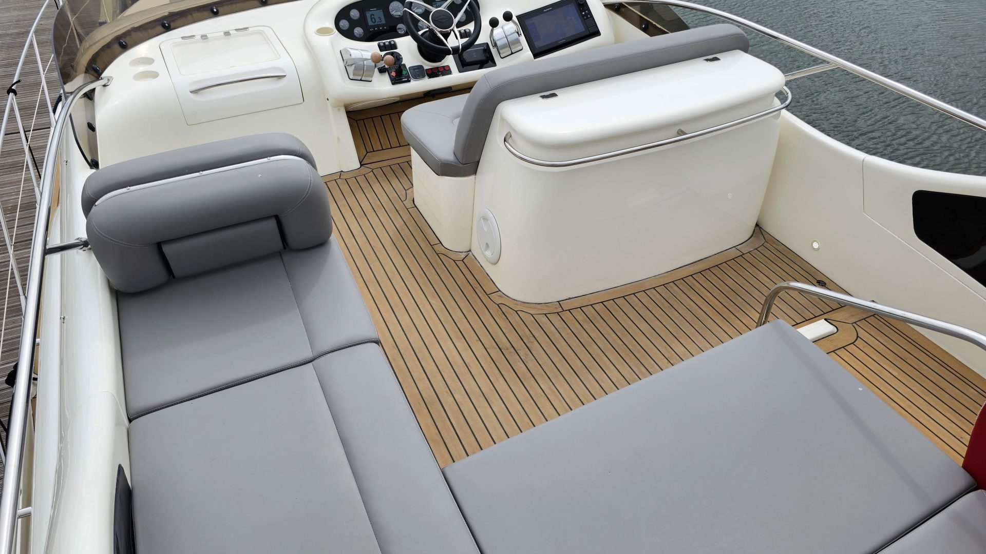Sunseeker Manhattan 46