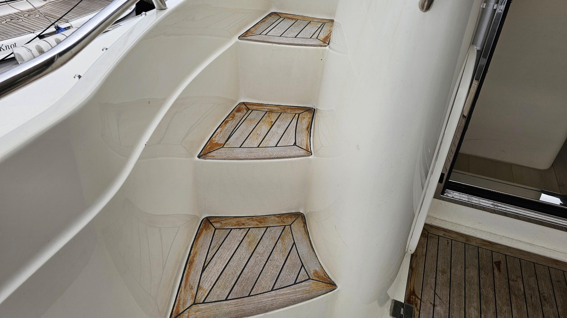 Sunseeker Manhattan 46