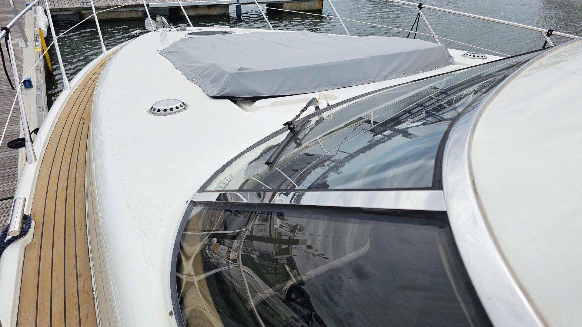 Sunseeker Manhattan 46
