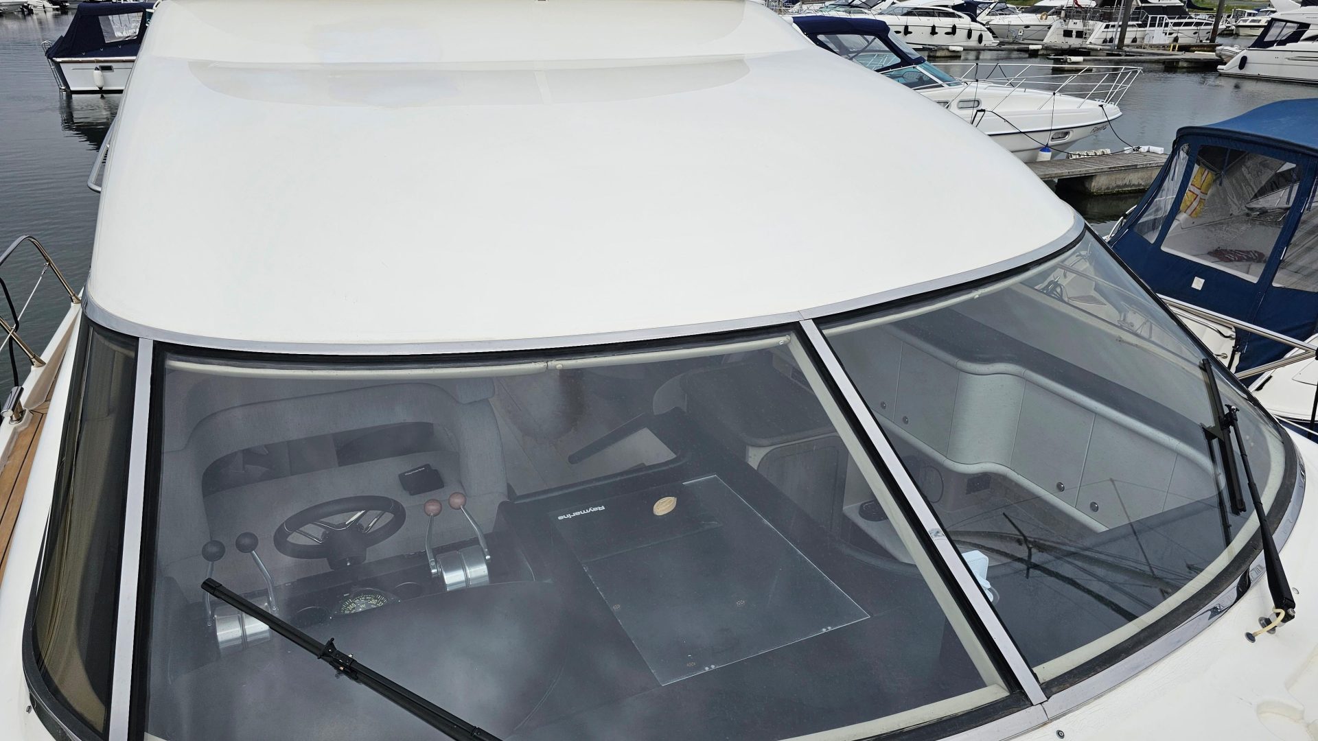 Sunseeker Manhattan 46