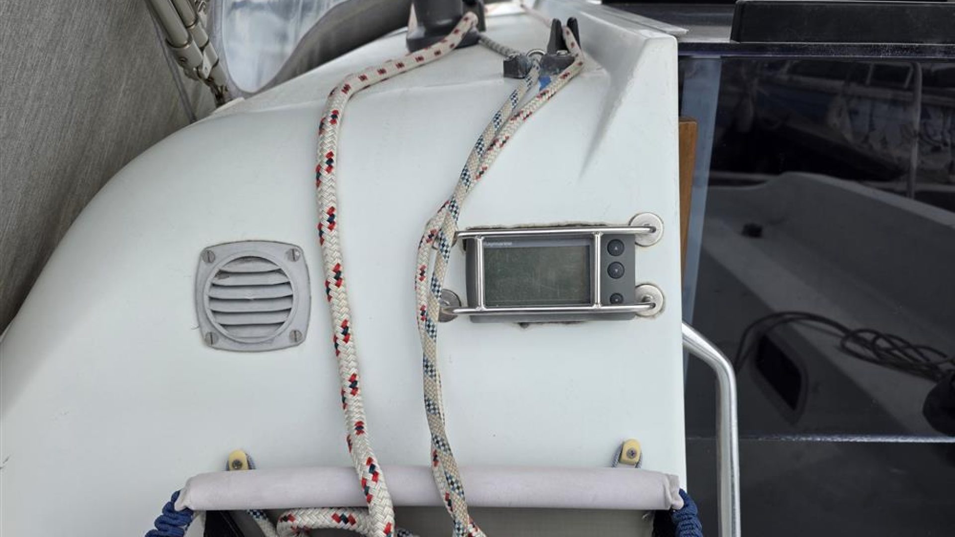 Hunter Ranger 245