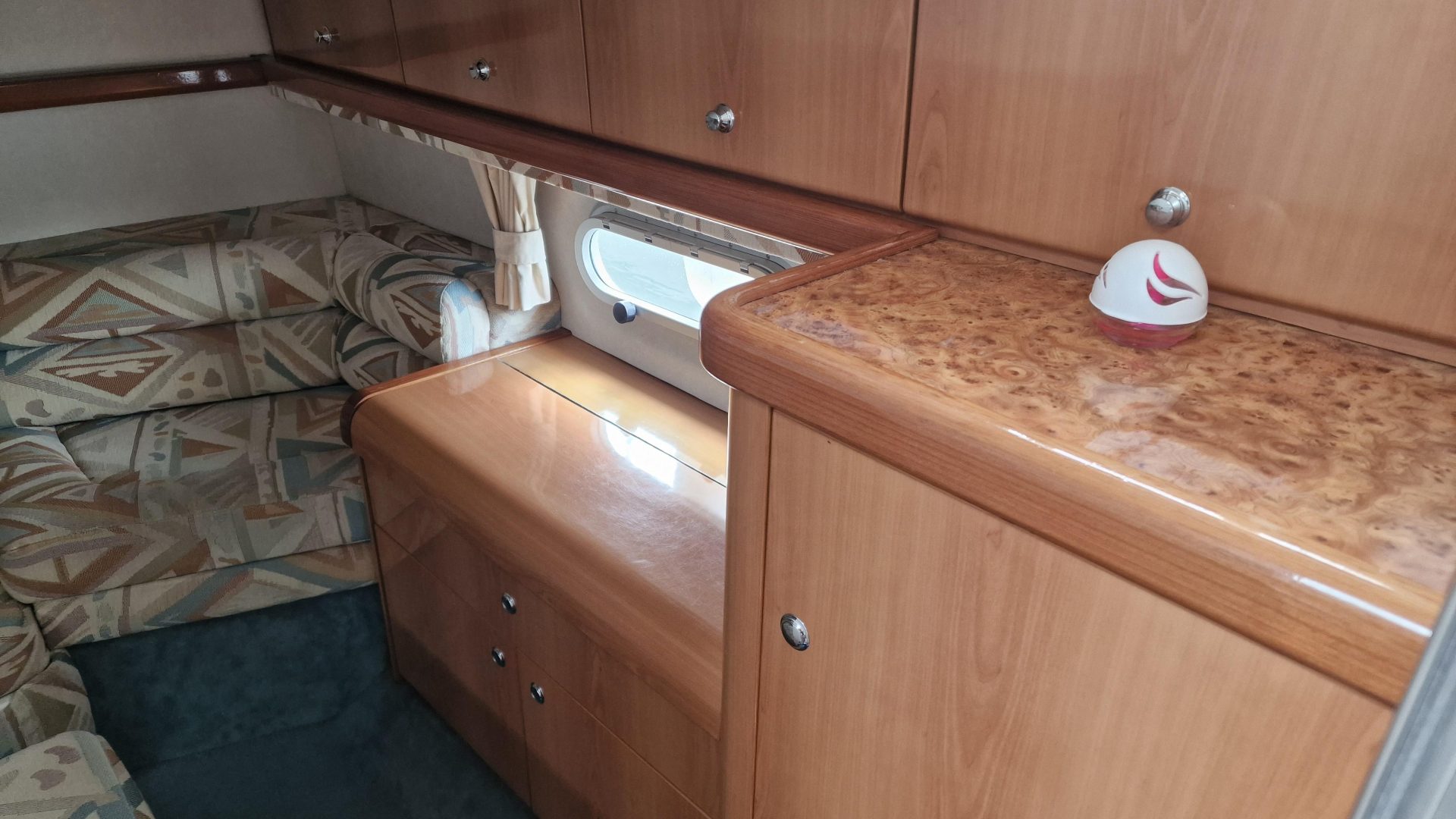Sealine S34