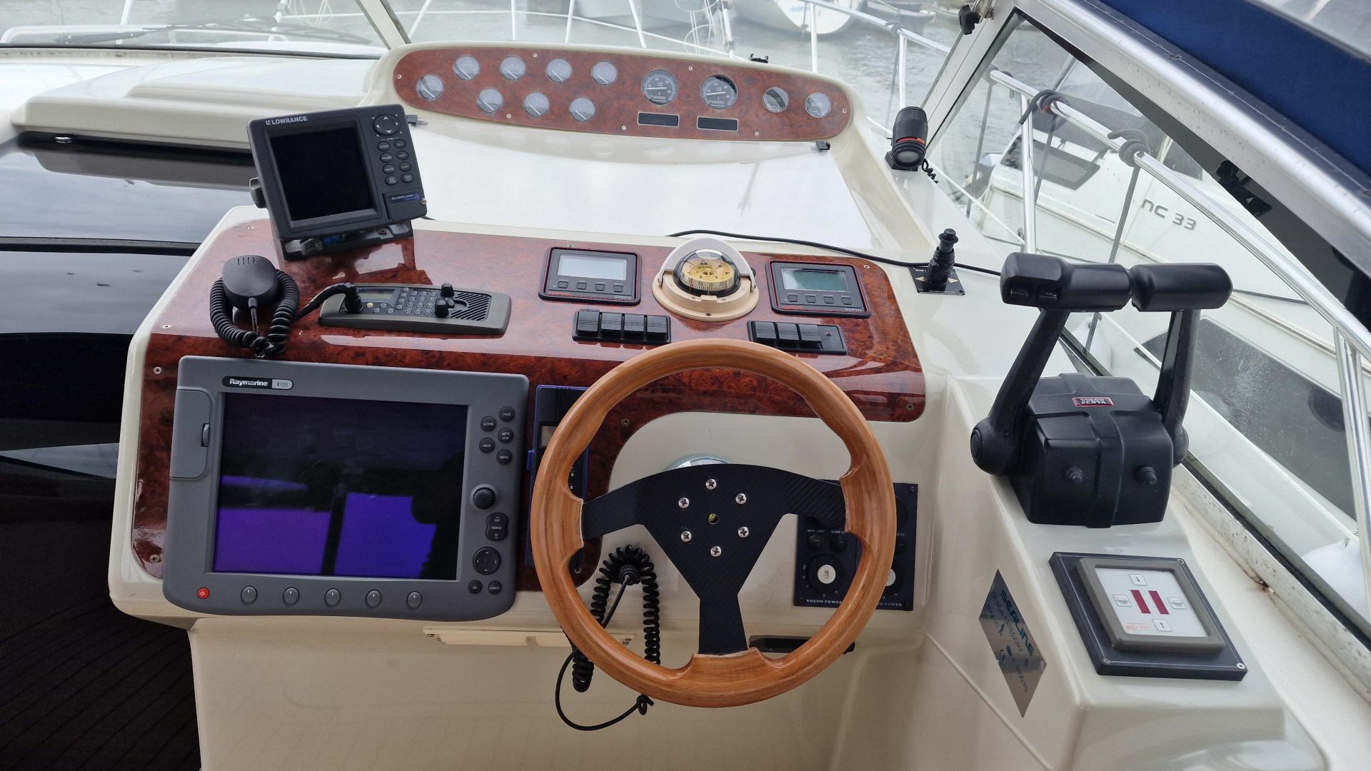Sealine S34