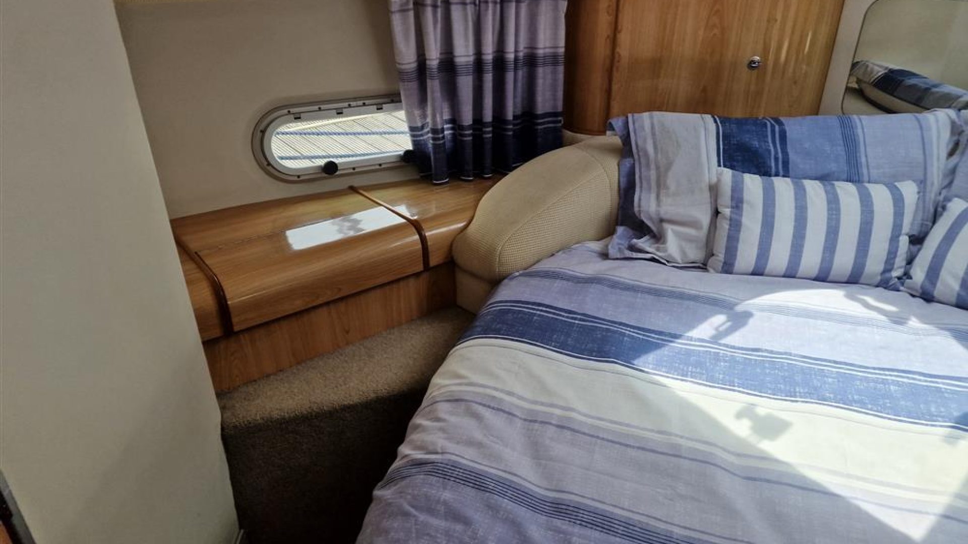 Sealine S34