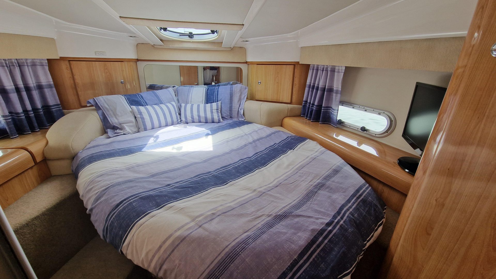 Sealine S34