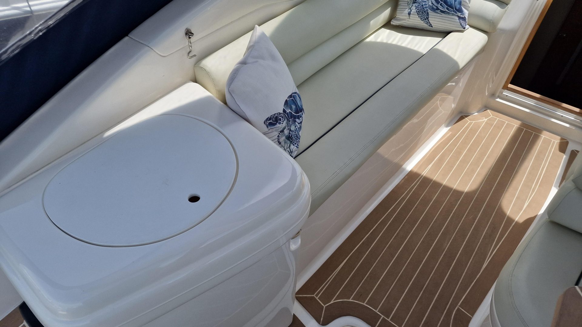 Sealine S34