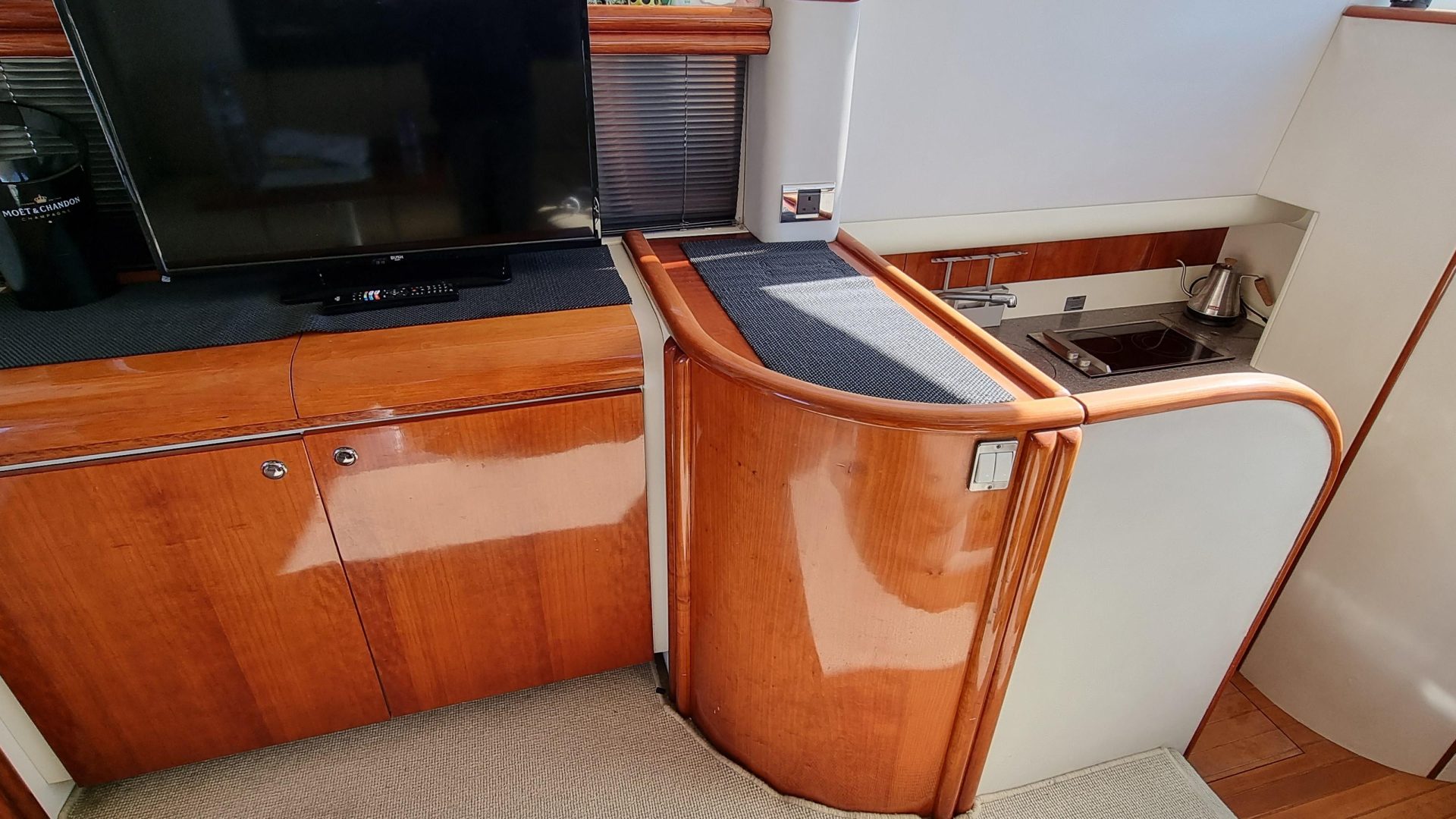 Fairline Phantom 38