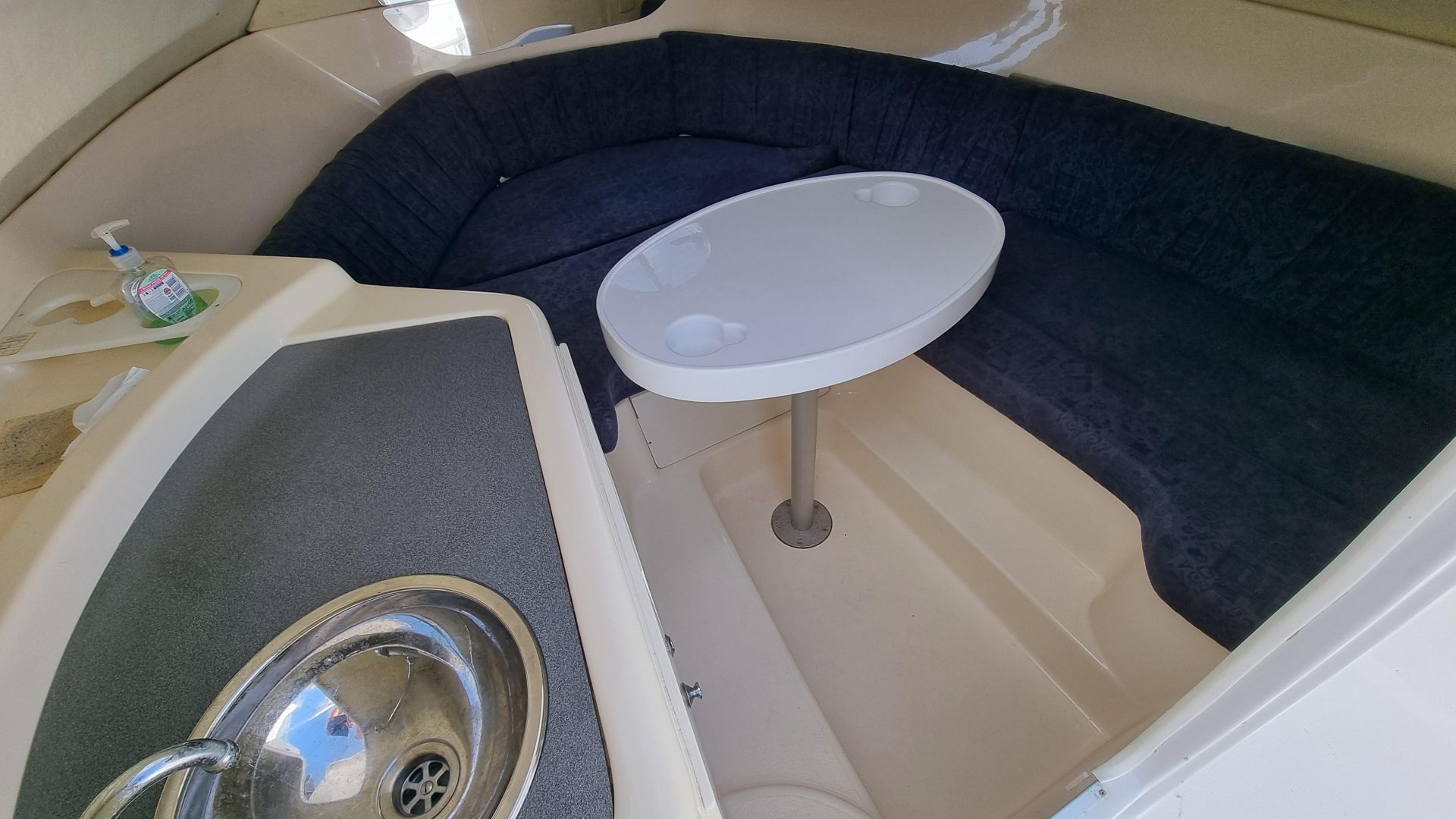 Sessa Marine Islamorada 21