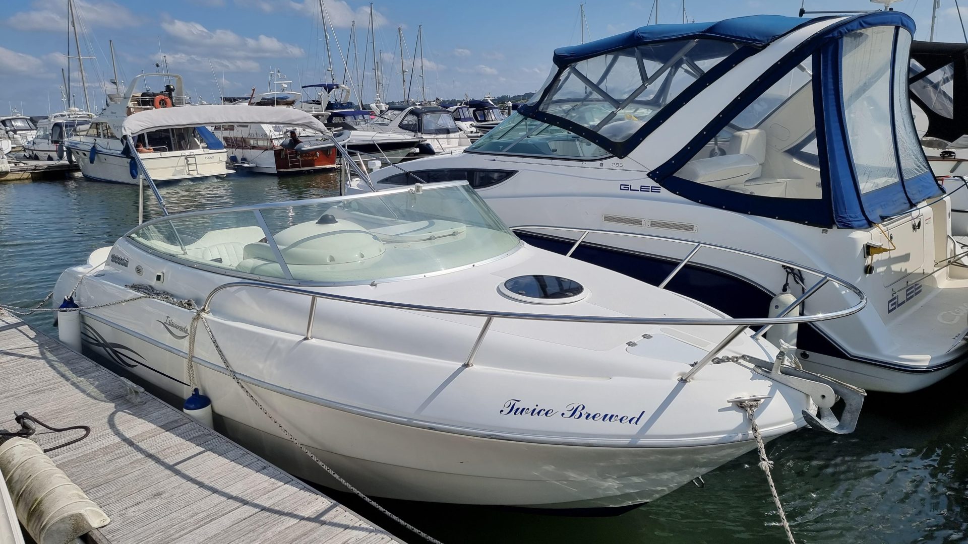 Sessa Marine Islamorada 21
